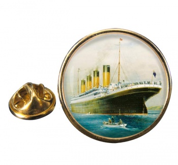 Titanic Stern Round Lapel